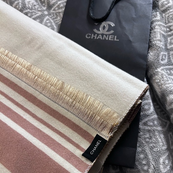 Authentic CHANEL Rose Pastel Color Theme Scarf. - Picture 4 of 17